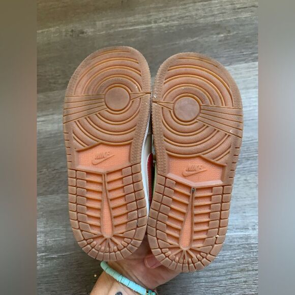 Nike Air Jordan Sneakers Sherpa Fleece Multi Color Beige Kids Toddler Size 9C - Picture 11 of 16